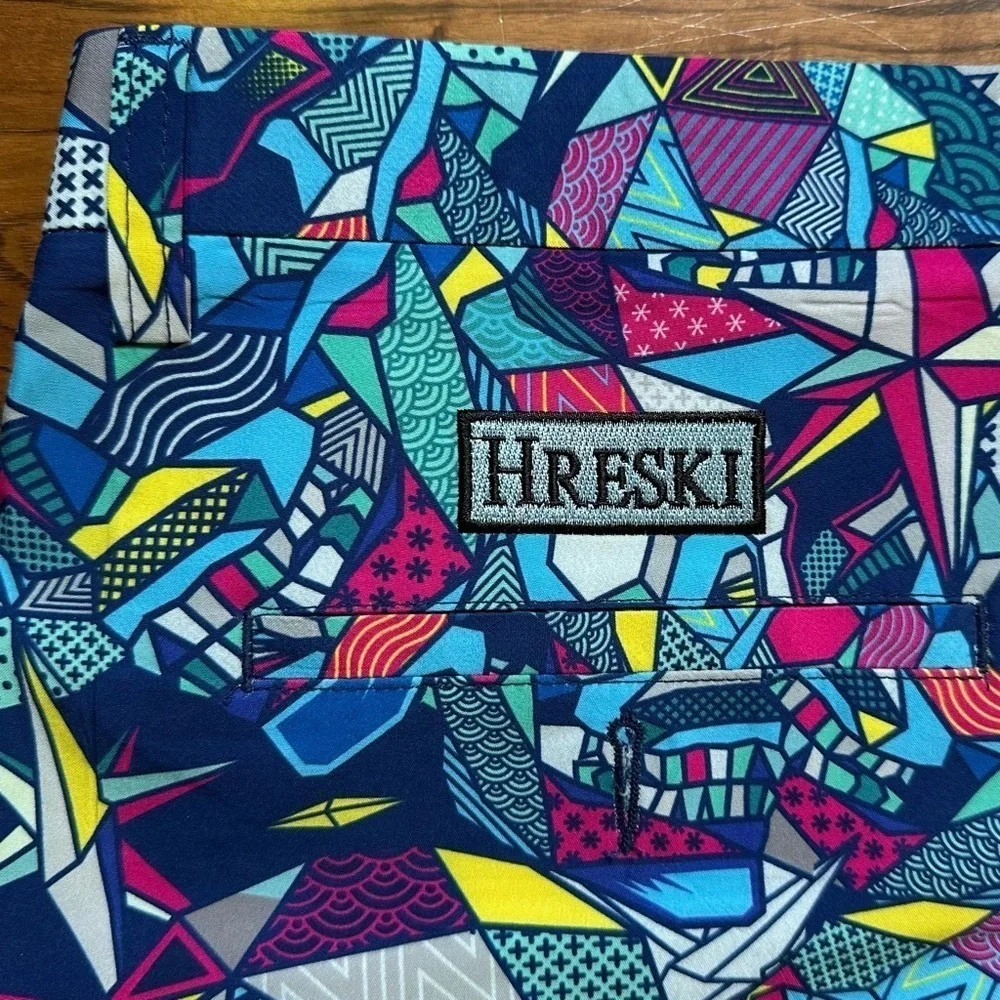 Hreski Geometric Blue Skulls Golf Shorts